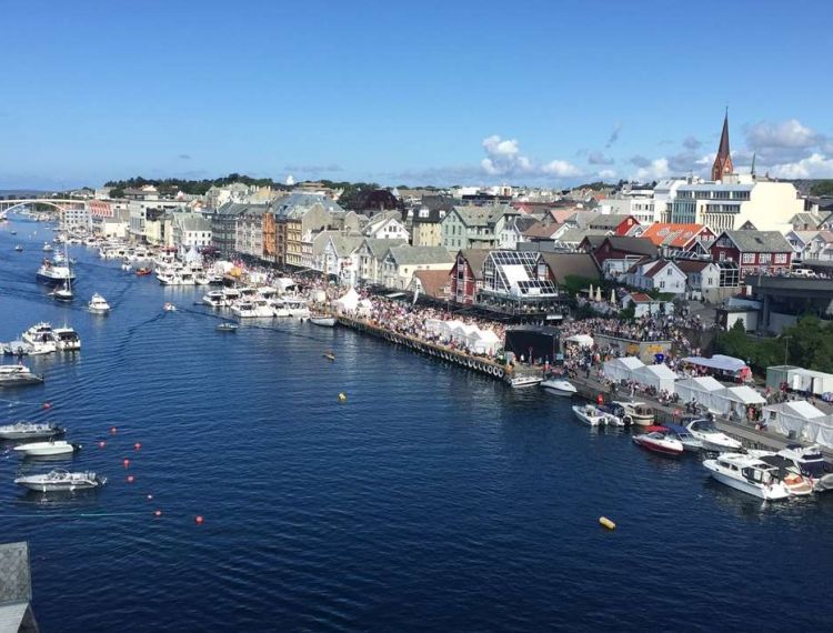 Monopoly wine tasting in Haugesund 09/05/19